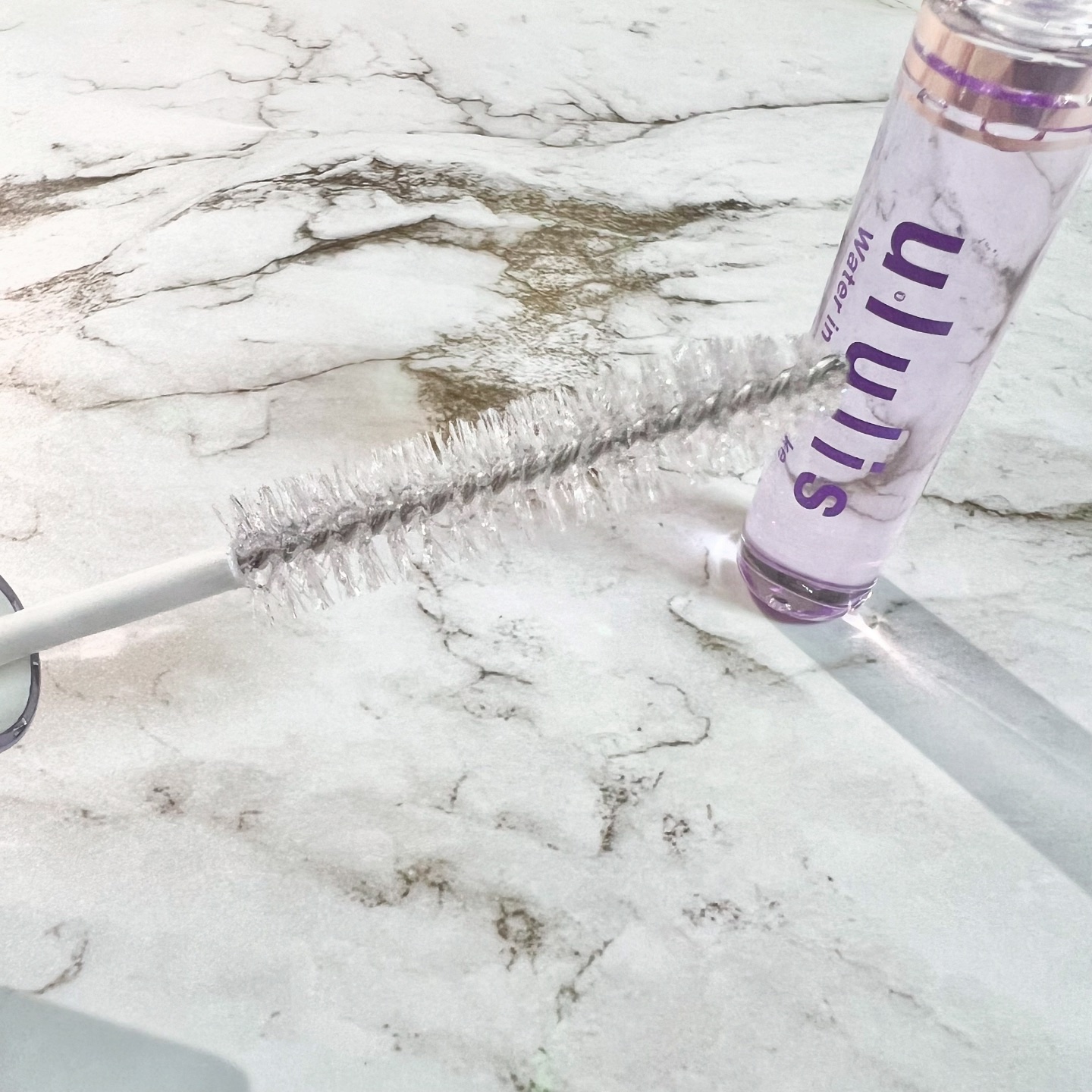 ウォーターインマトメイク　パープル/ululis/プレスタイリング・寝ぐせ直しを使ったクチコミ（2枚目）