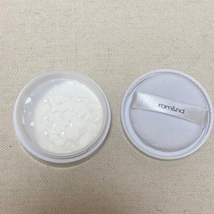 バックミーノーセバムパウダー/rom&nd/ルースパウダーを使ったクチコミ(5枚目)