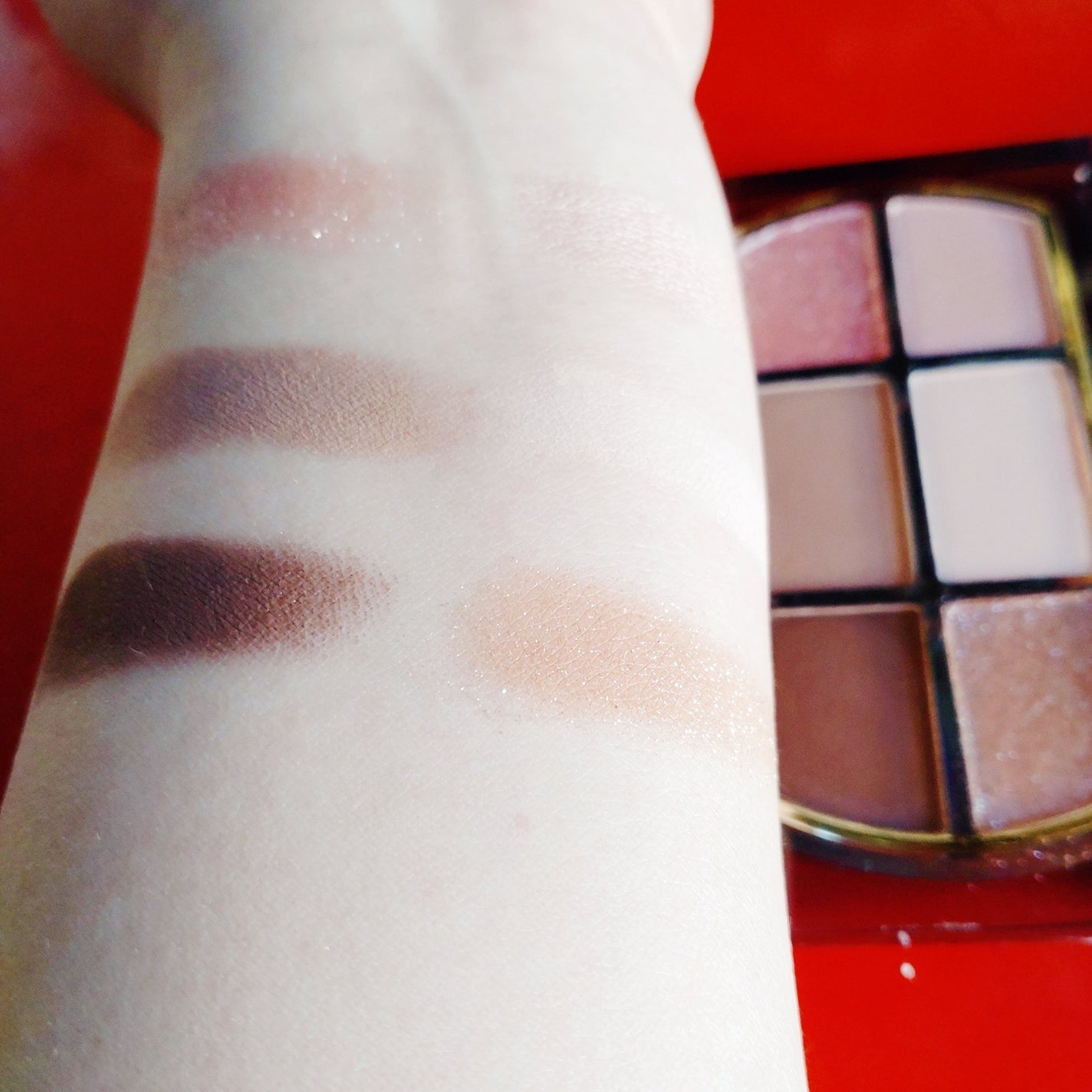 レトロマグネティック アイシャドウパレット/FlowerKnows/アイシャドウパレットを使ったクチコミ(7枚目)