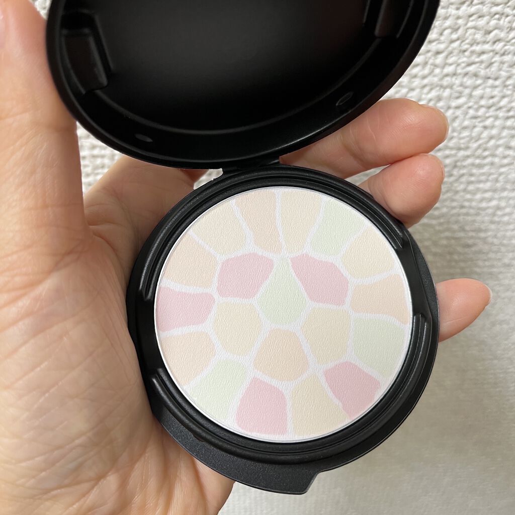 ラ プードル オートニュアンス/Elégance/プレストパウダーを使ったクチコミ（3枚目）