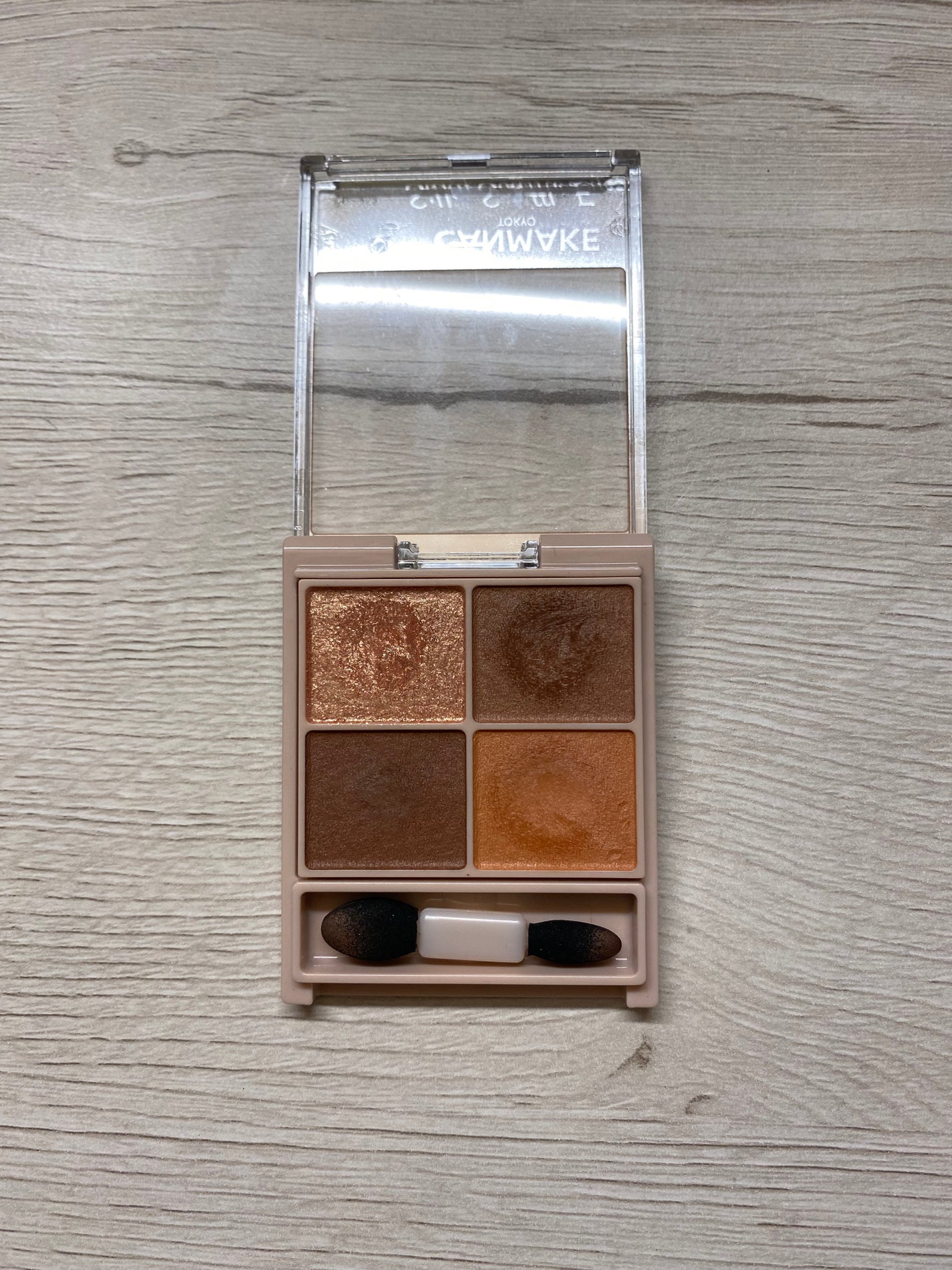 シルキースフレアイズ(マットタイプ)/キャンメイク/アイシャドウパレットを使ったクチコミ(2枚目)