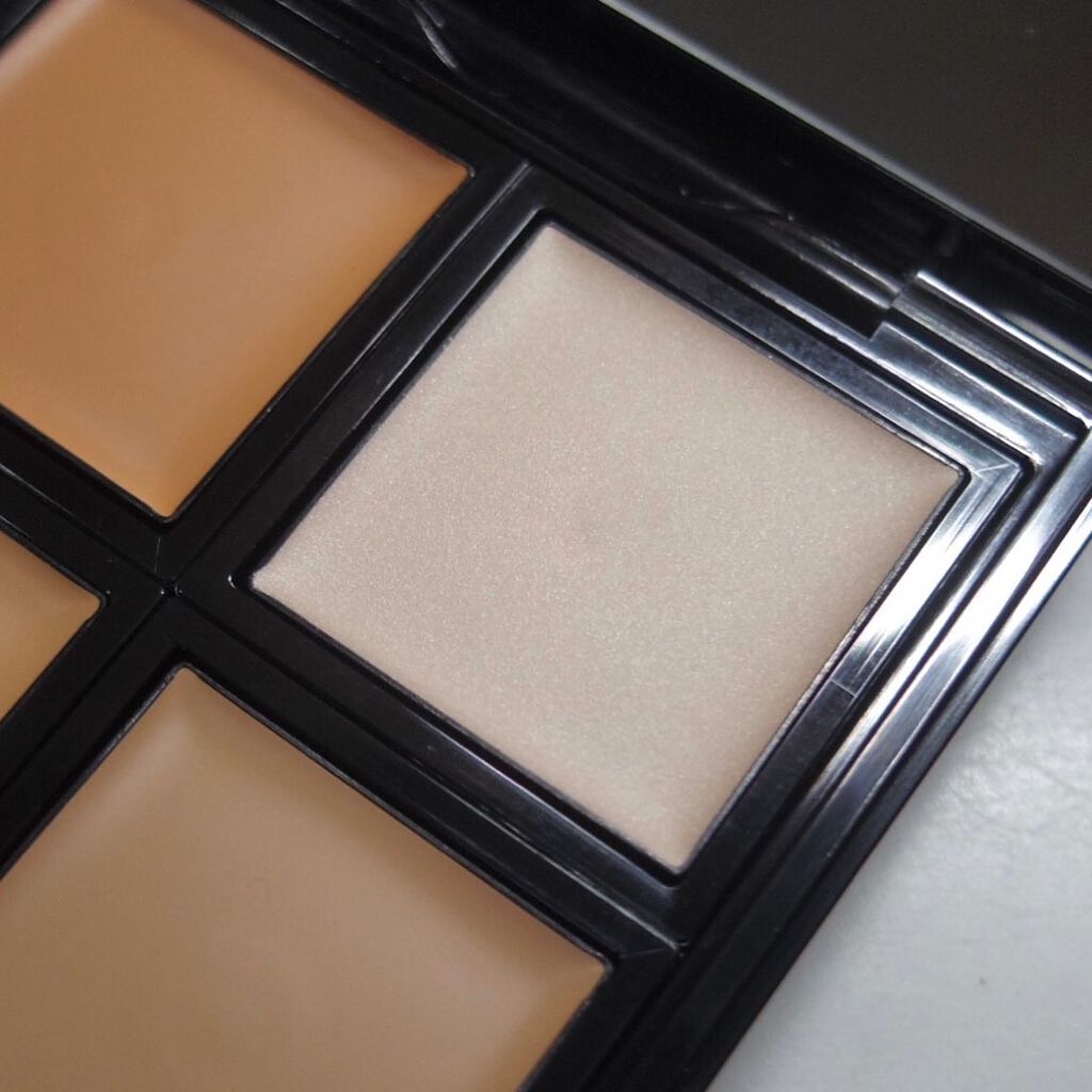 スキンリフレクト　フレッシュ コンシーラー/ADDICTION/パレットコンシーラーを使ったクチコミ（3枚目）