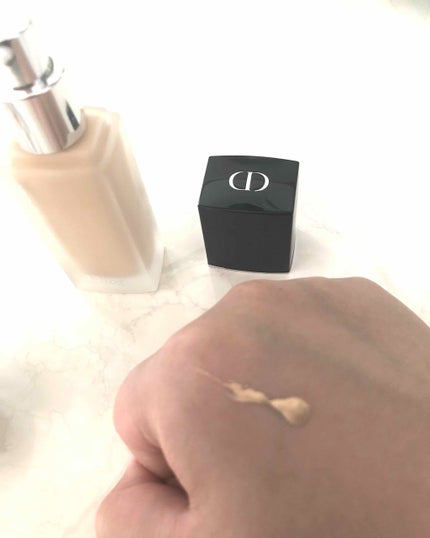 【旧】ディオールスキン フォーエヴァー フルイド マット/Dior/リキッドファンデーションを使ったクチコミ(2枚目)