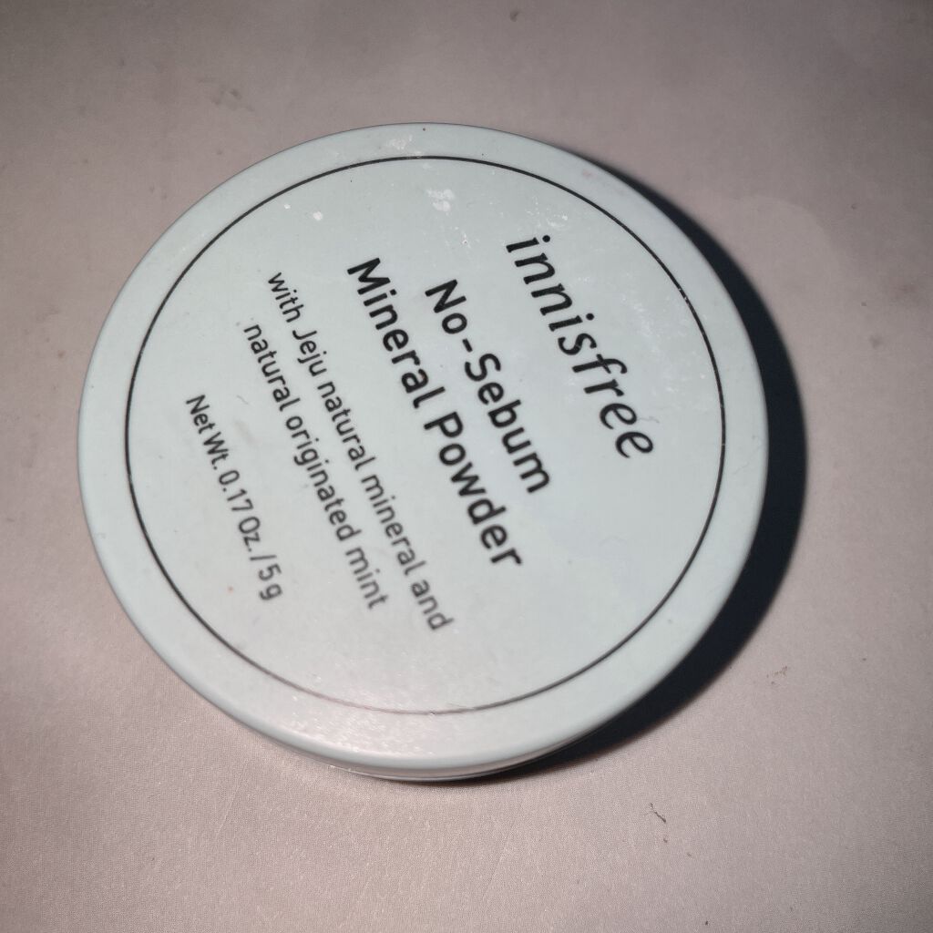 ノーセバム ミネラルパクト N/innisfree/プレストパウダーを使ったクチコミ（2枚目）
