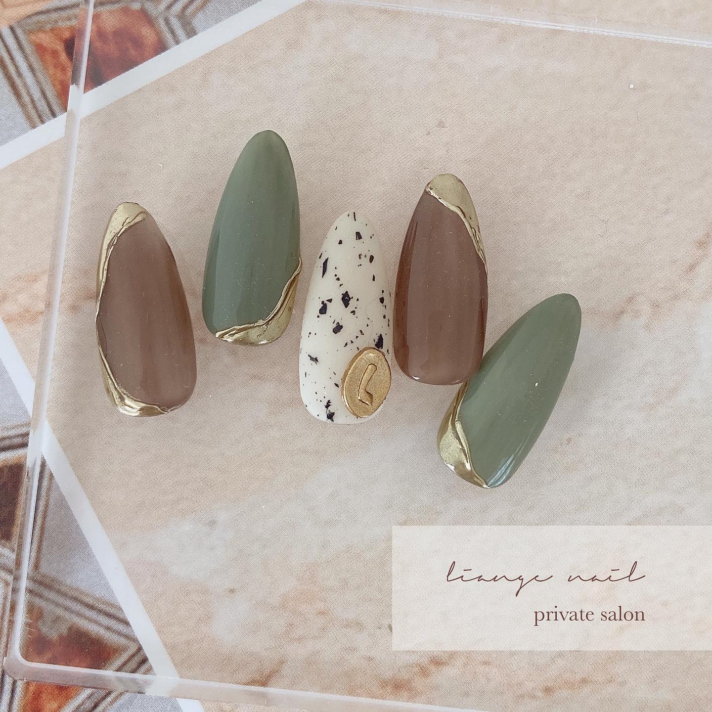 #リアンジェネイル,#柏ネイル,#ネイル,#ニュアンスネイル,#大人ニュアンスネイル,#シェルネイル,#ミラーネイル,#秋ネイルのネイルデザイン