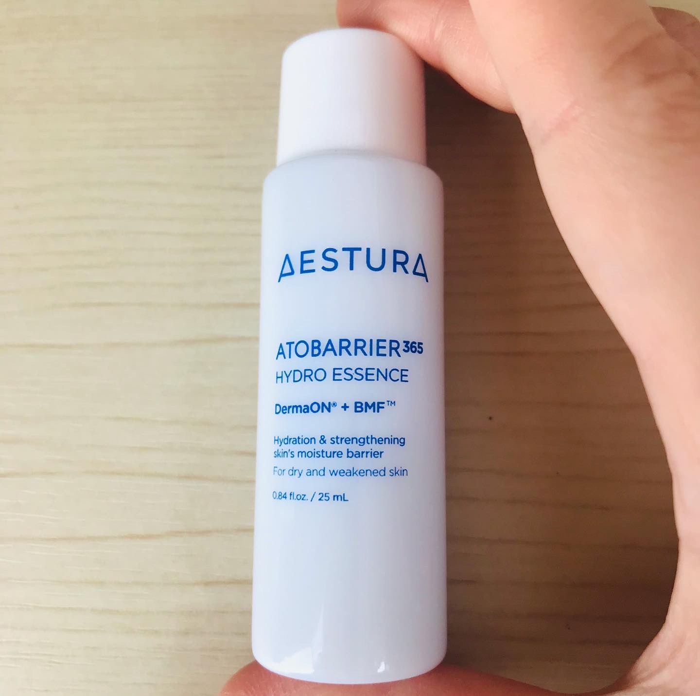 アトバリア365ハイドロエッセンス/AESTURA/美容液を使ったクチコミ（1枚目）