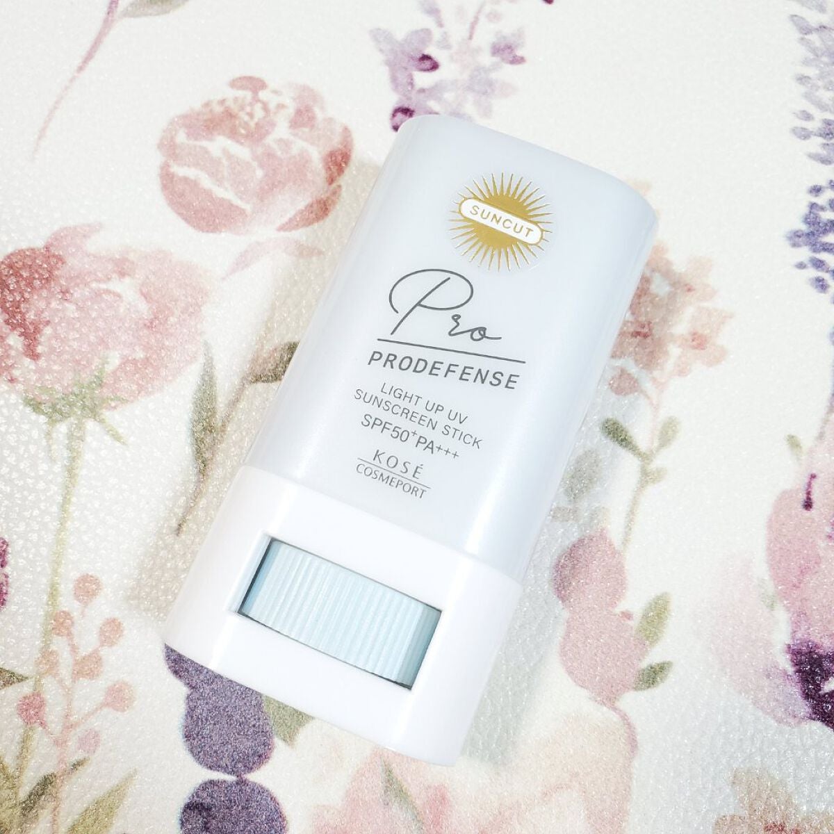 プロディフェンス ライトアップUV スティック/サンカット®/日焼け止めスティックを使ったクチコミ(1枚目)