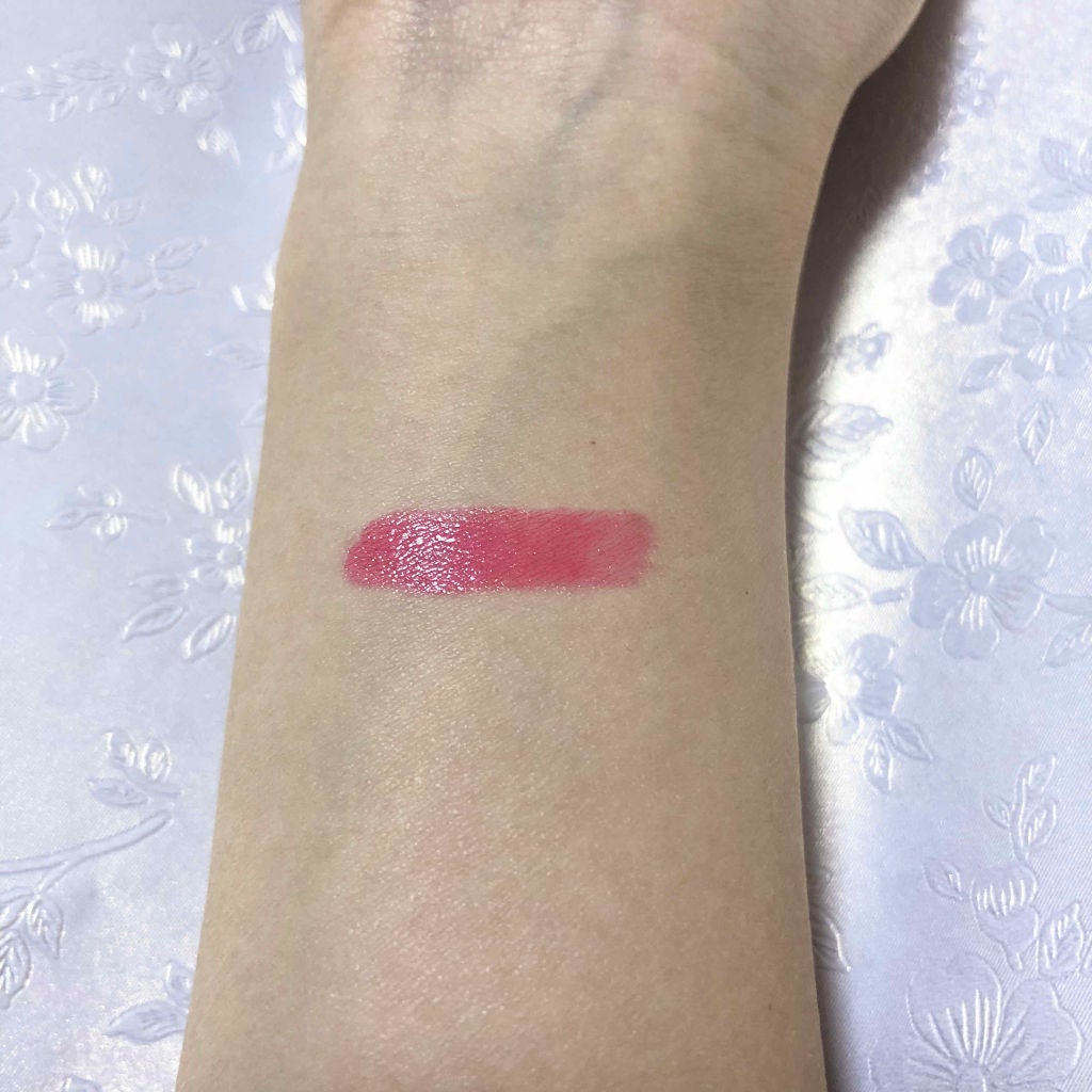 ルージュ ヴォリュプテ シャイン/YVES SAINT LAURENT BEAUTE/口紅を使ったクチコミ(4枚目)