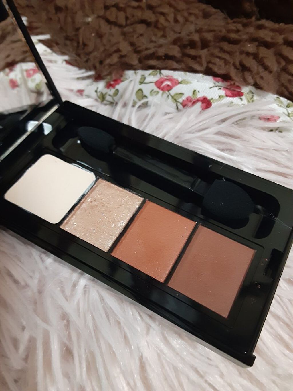 スパークリングリッチシャドウ/LB/アイシャドウパレットを使ったクチコミ(2枚目)