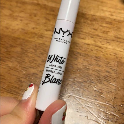 ホワイト リキッド ライナー/NYX Professional Makeup/リキッドアイライナーを使ったクチコミ(1枚目)