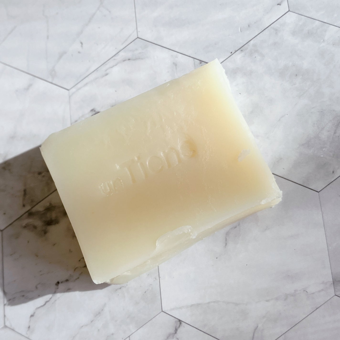 手作り洗顔石鹸 アンティアン クイーン オブ ソープ 「ベイビー」(無香料)/アンティアン/洗顔石鹸を使ったクチコミ(2枚目)