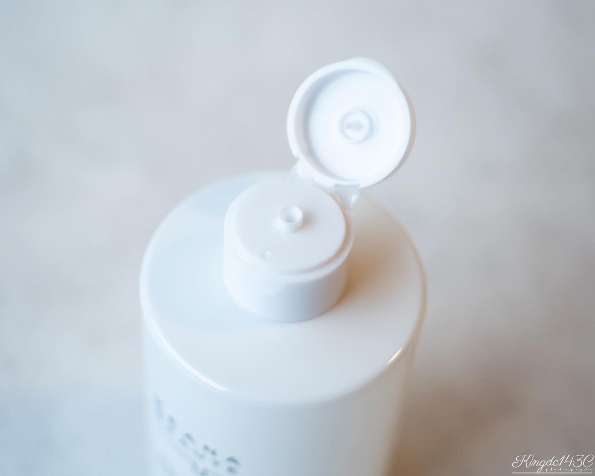 毛穴肌ひきしめ化粧水/ケアナボーテ/化粧水を使ったクチコミ（2枚目）