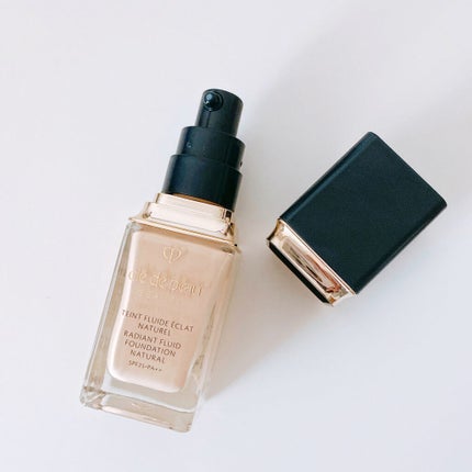 クレ・ド・ポー ボーテ タンフリュイドエクラ ナチュレル/クレ・ド・ポー ボーテ/リキッドファンデーションを使ったクチコミ(3枚目)