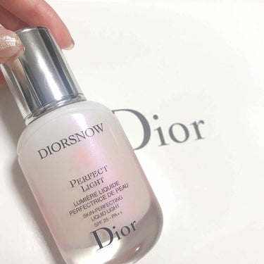 Dior バックステージ フルイド ファンデーション ブラシ ライトカバーのクチコミ「Dior Snow
パーフェクトライト
2本目！乾燥させない下地💫

塗った瞬間にパッと肌を明.....」（1枚目）