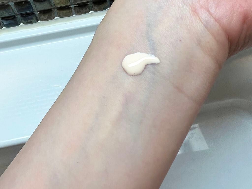 オイルコントロール ミルク /ナチュラグラッセ/化粧下地を使ったクチコミ(2枚目)