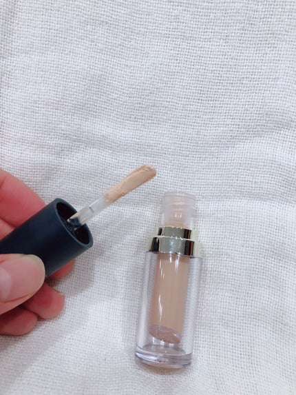 タトゥーウォータープルーフスカーコンシーラー/フォレンコス/リキッドコンシーラーを使ったクチコミ(2枚目)