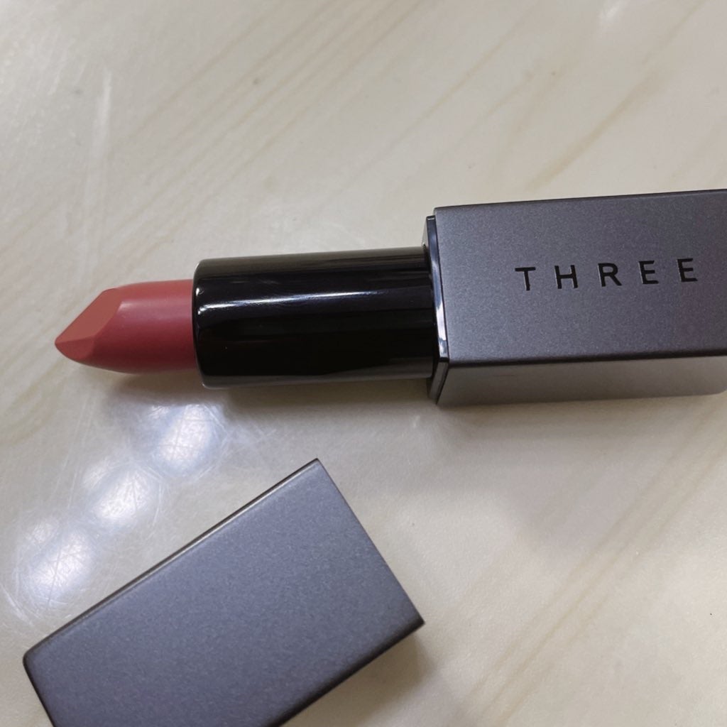 THREE ドリームオン アリューリング リップスティック/THREE/口紅を使ったクチコミ(1枚目)