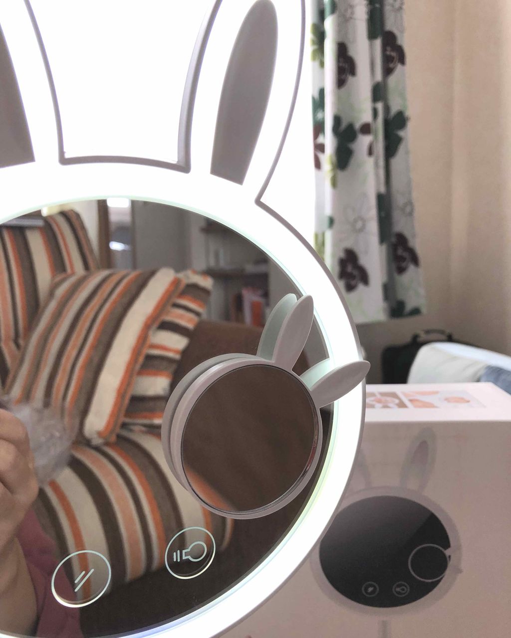 ラビットメイクアップミラーランプ/CCOOL/その他化粧小物を使ったクチコミ(3枚目)