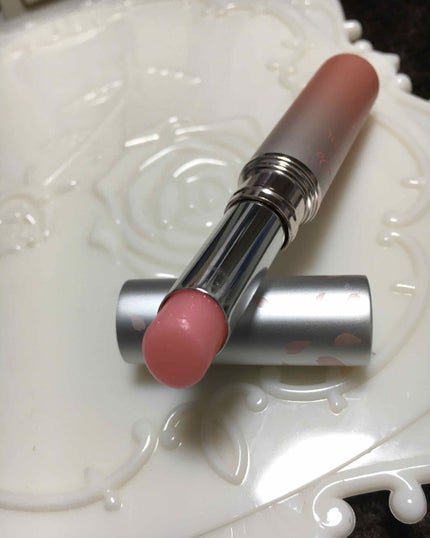 サクラヴェールリップ/パラドゥ/リップクリームを使ったクチコミ(1枚目)