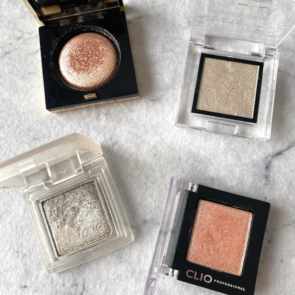 インジーニアス パウダーアイズ N/RMK/単色アイシャドウを使ったクチコミ(3枚目)