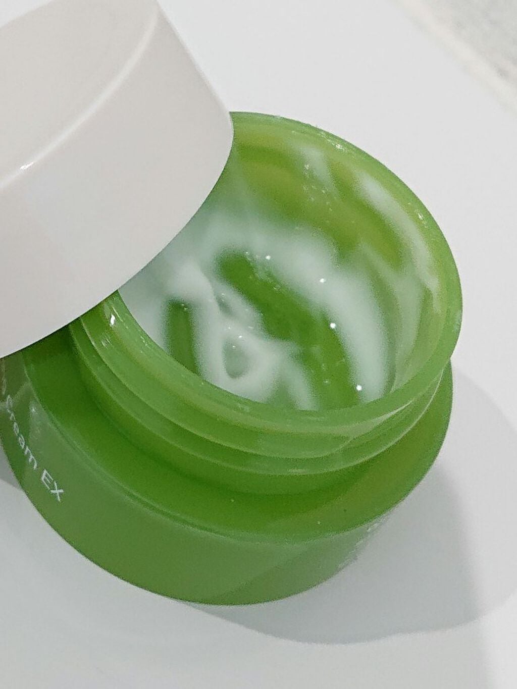 グリーンティー バランシングクリーム EX/innisfree/フェイスクリームを使ったクチコミ(2枚目)