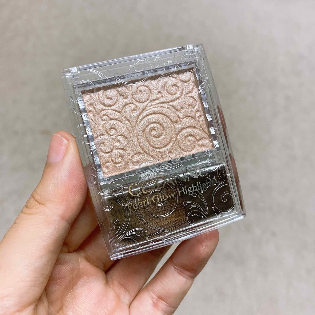 パールグロウハイライト/CEZANNE/パウダーハイライトを使ったクチコミ(1枚目)