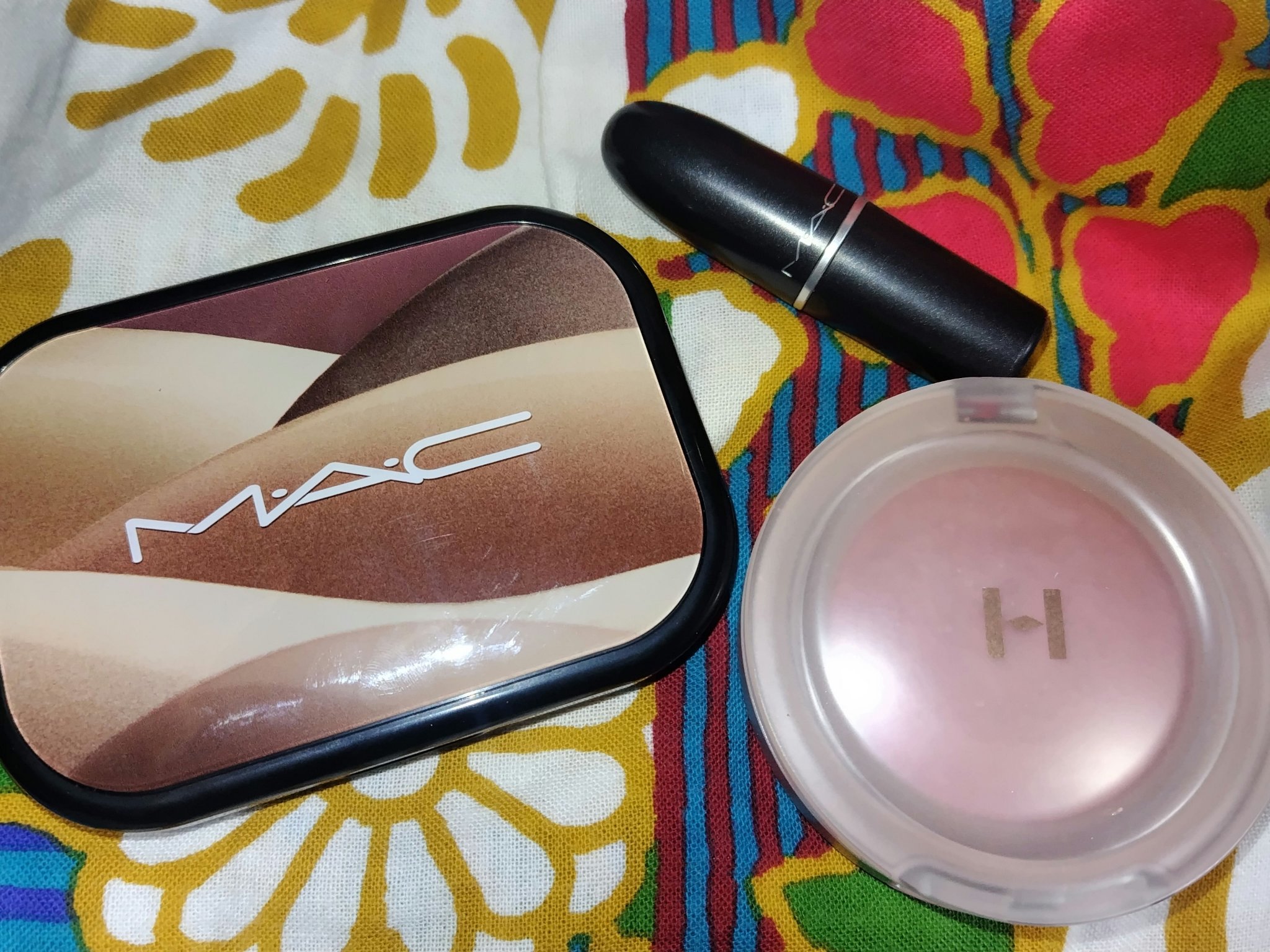 コネクト イン カラー アイシャドウ パレット × 6/M・A・C/アイシャドウパレットを使ったクチコミ（1枚目）