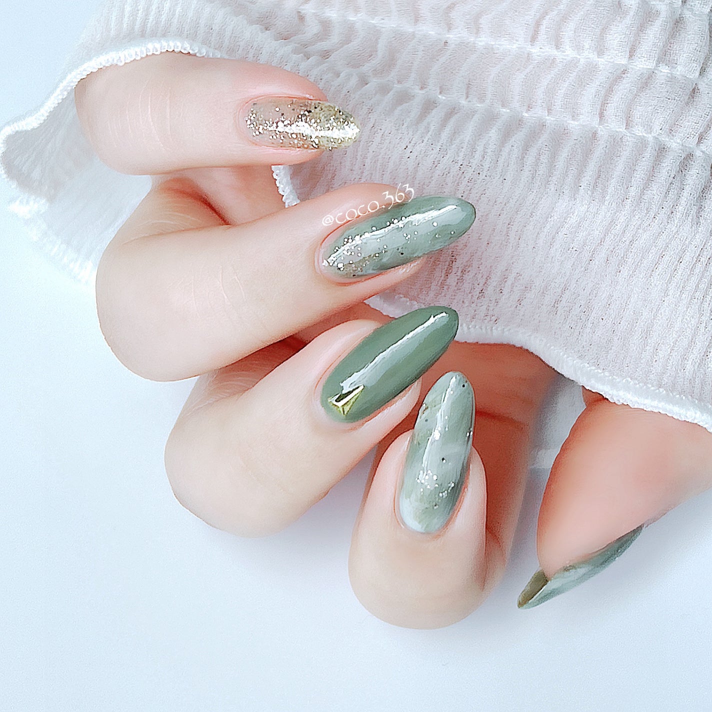 カラフルネイルズ/キャンメイク/マニキュアを使ったクチコミ(3枚目)