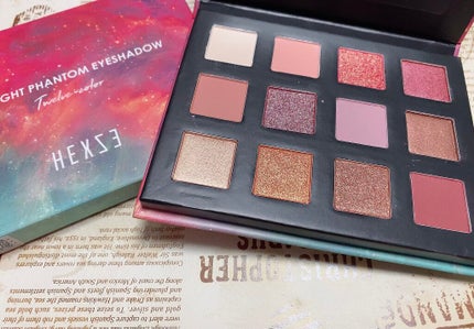HEXZEスターライトファントム12アイシャドウ01/HEXZE(ヘックスゼ)/アイシャドウパレットを使ったクチコミ(1枚目)