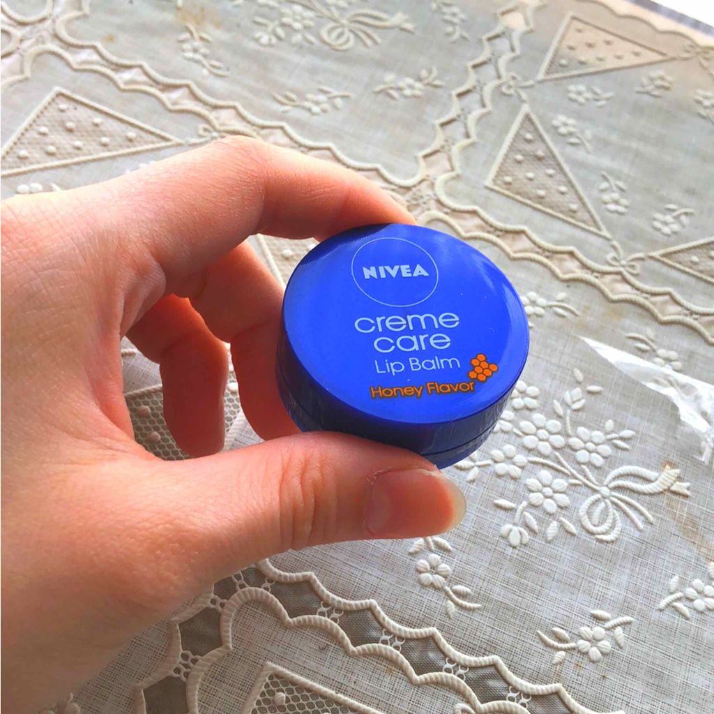 ニベア クリームケア リップバーム はちみつの香り/ニベア/リップケアを使ったクチコミ（1枚目）