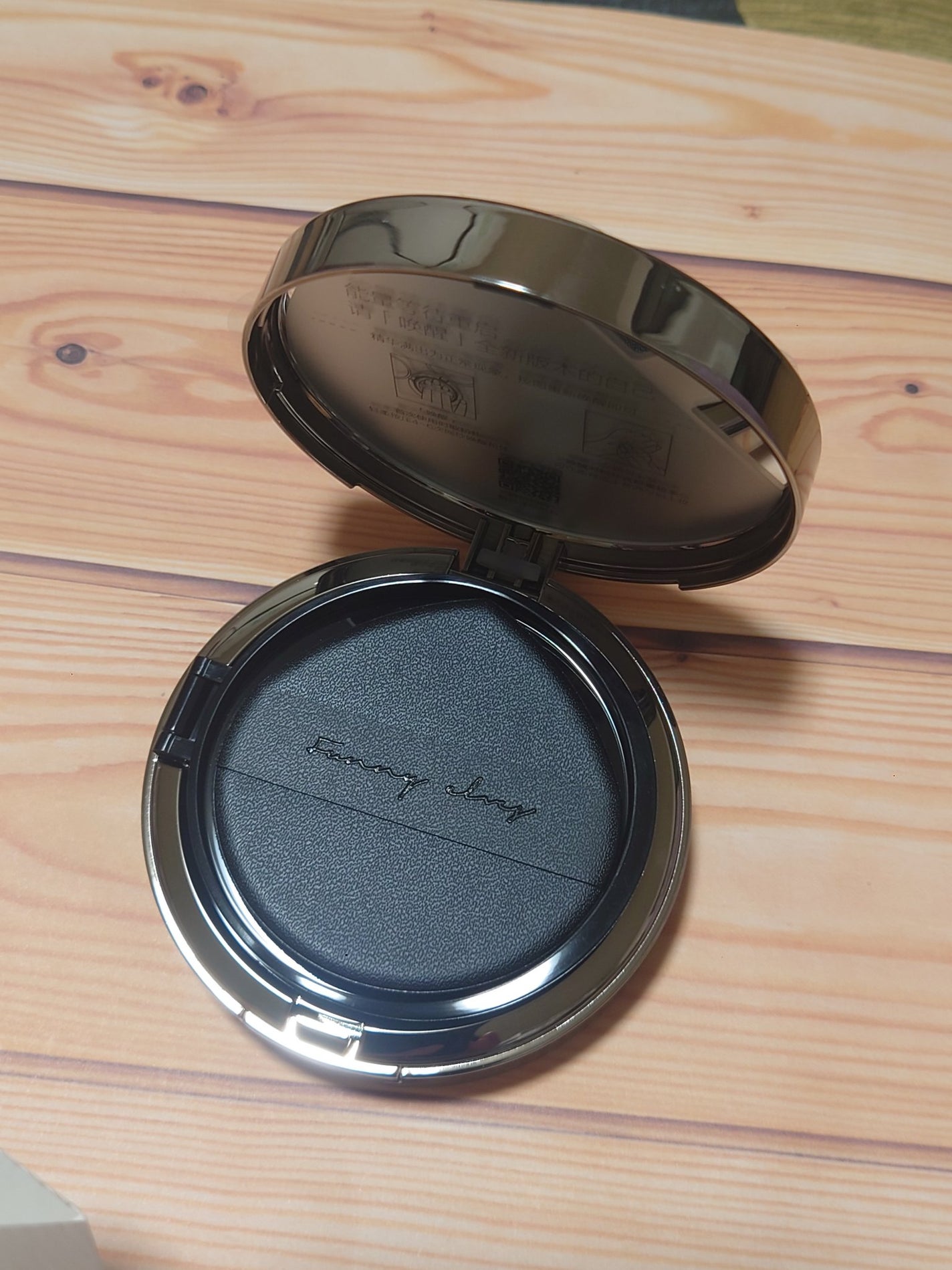 ロングウェア エア クッションファンデーション/FUNNY ELVES方里/クッションファンデーションを使ったクチコミ(3枚目)