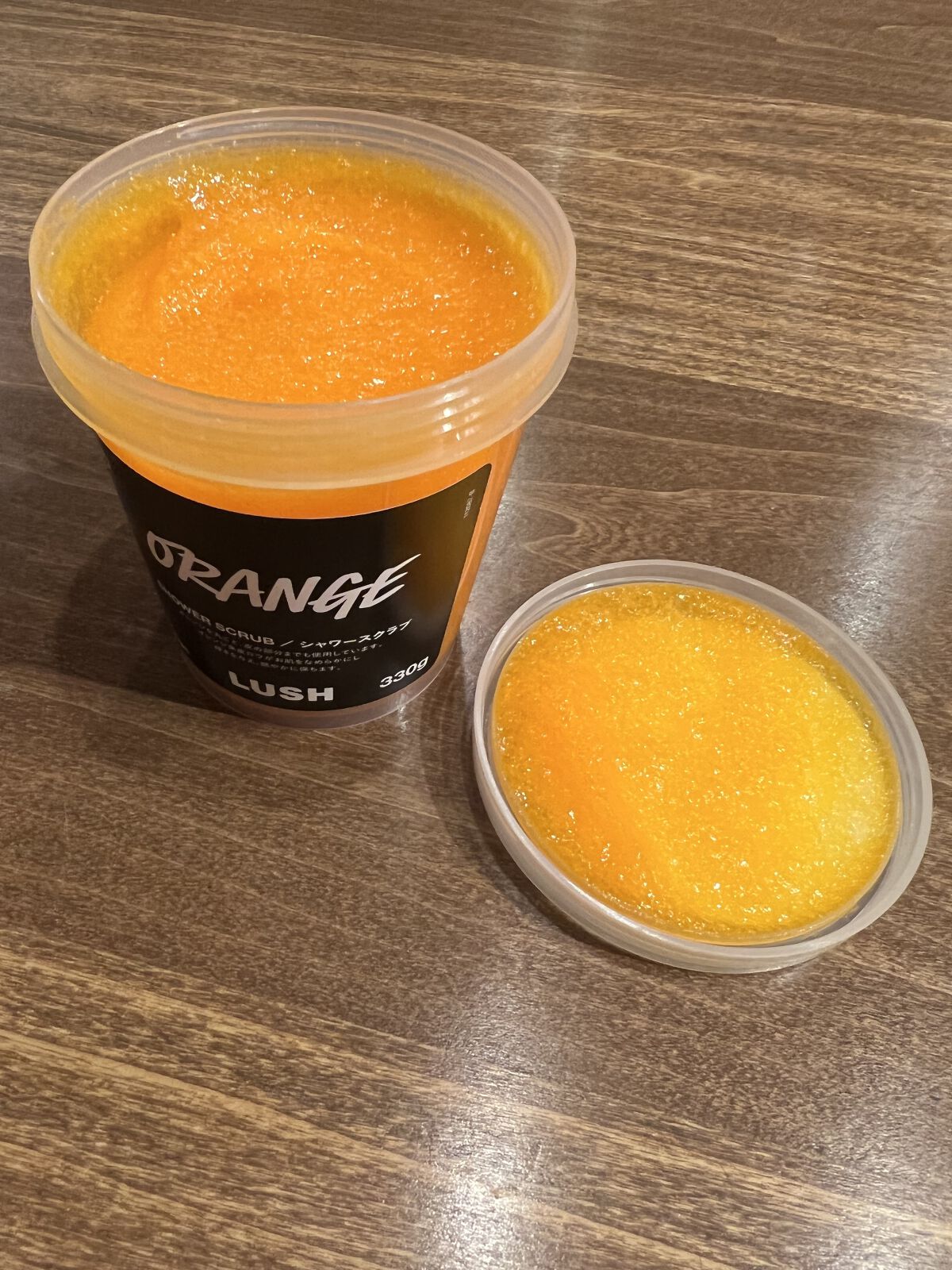 シトラス シャワースクラブ 330g/ラッシュ/ボディスクラブを使ったクチコミ（2枚目）