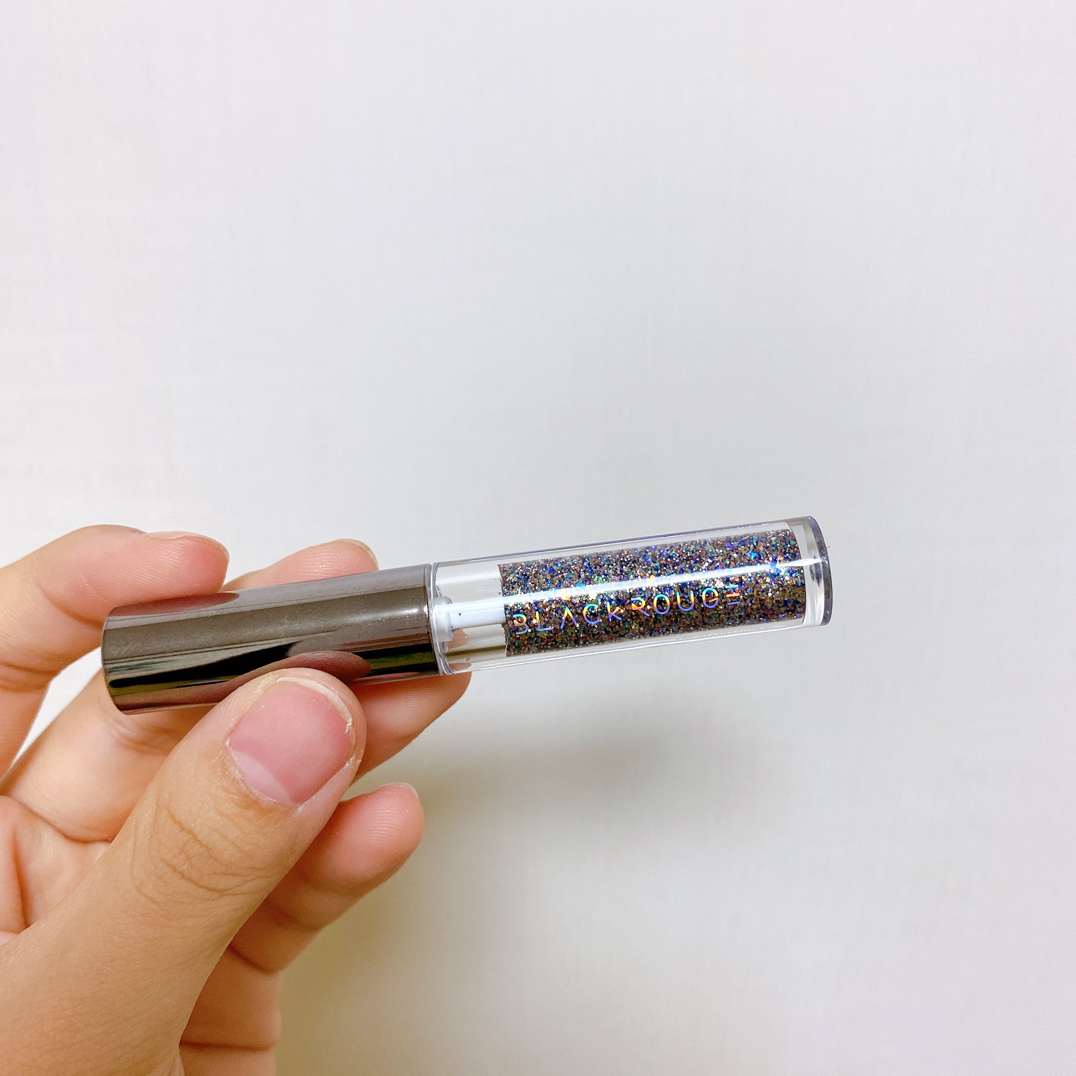 パールブリーアイグリッターユニバース/BLACK ROUGE/グリッターを使ったクチコミ（1枚目）