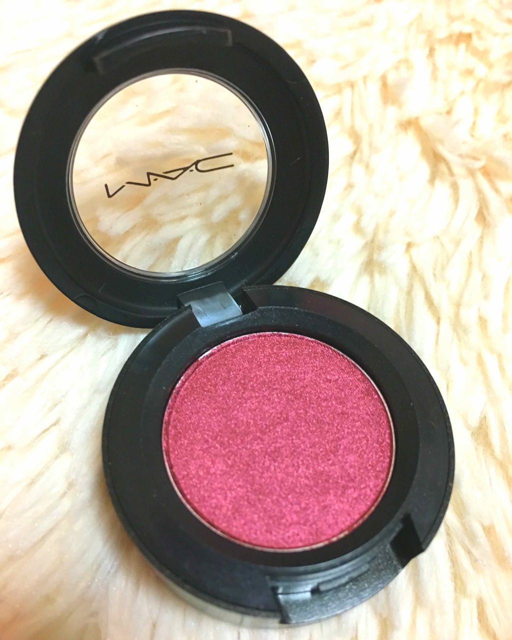 スモール アイシャドウ クランベリー/M・A・C/単色アイシャドウを使ったクチコミ（1枚目）