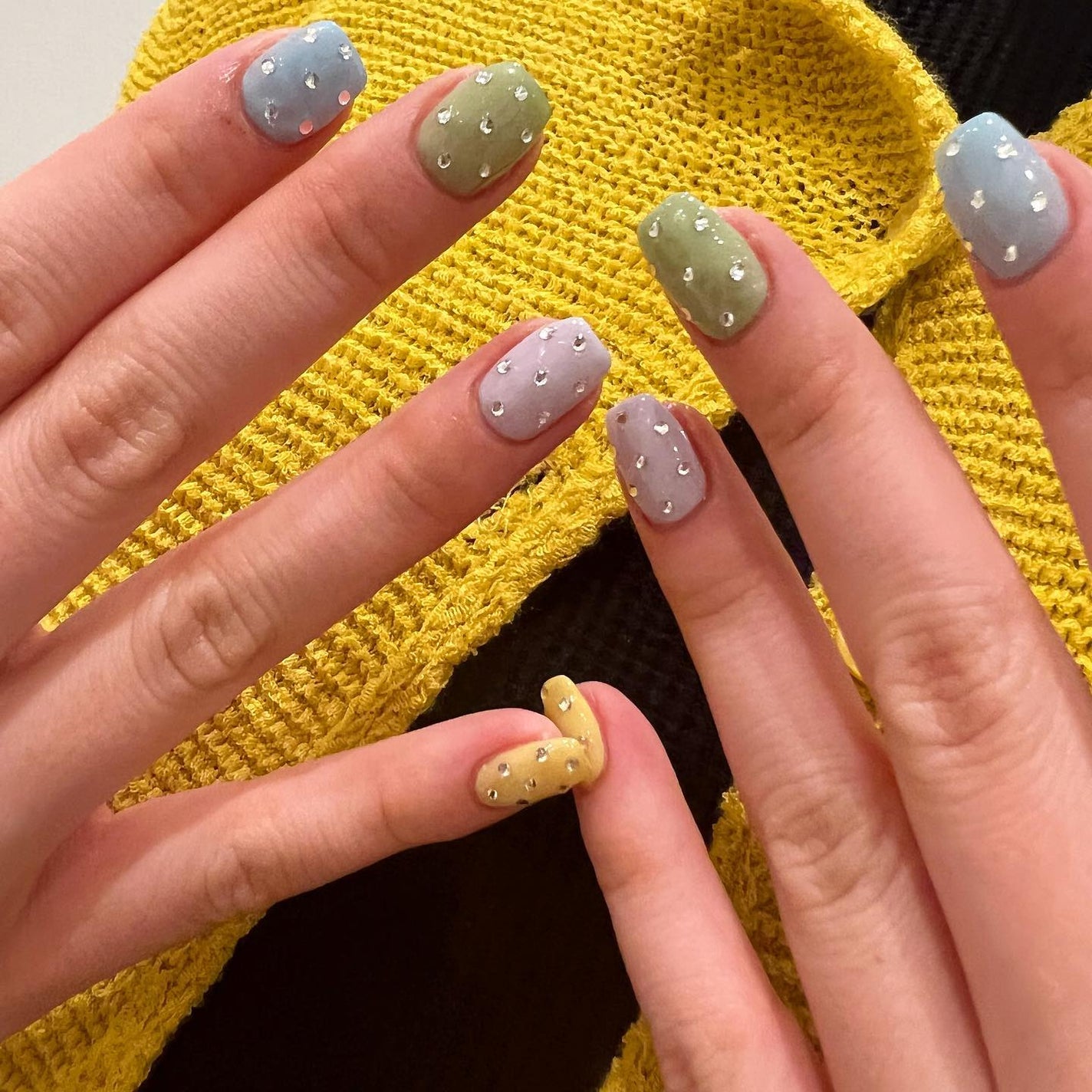 hiraichan on LIPS 「...20代〜30代に自慢したくなる爪先へ✨.おすすめのデザイ..」(2枚目)