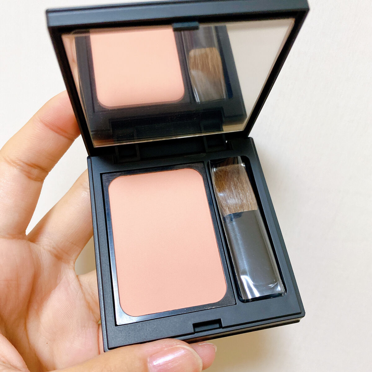 シアーパウダーブラッシュ/DAZZSHOP/パウダーチークを使ったクチコミ（1枚目）