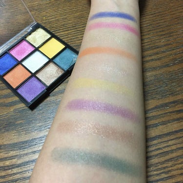 UR GLAM　BLOOMING EYE COLOR PALETTE/U R GLAM/パウダーアイシャドウを使ったクチコミ（3枚目）