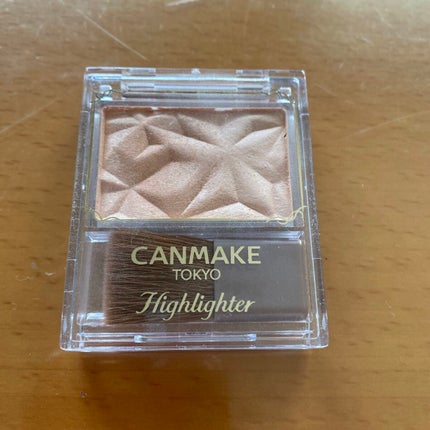 ハイライター/キャンメイク/パウダーハイライトを使ったクチコミ(1枚目)