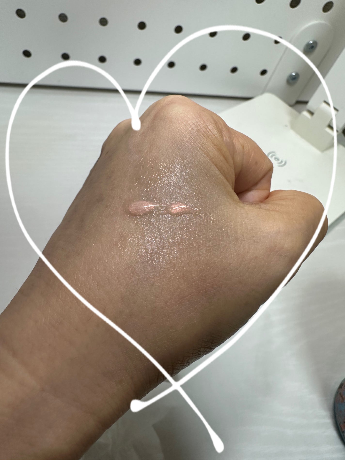 リップセリン/Glint/リップグロスを使ったクチコミ(3枚目)