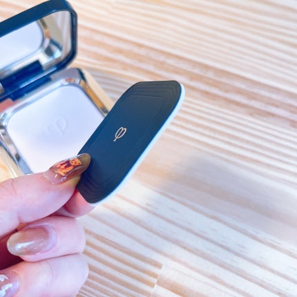 クレ・ド・ポー ボーテ タンフリュイドエクラ ナチュレル/クレ・ド・ポー ボーテ/リキッドファンデーションを使ったクチコミ(4枚目)