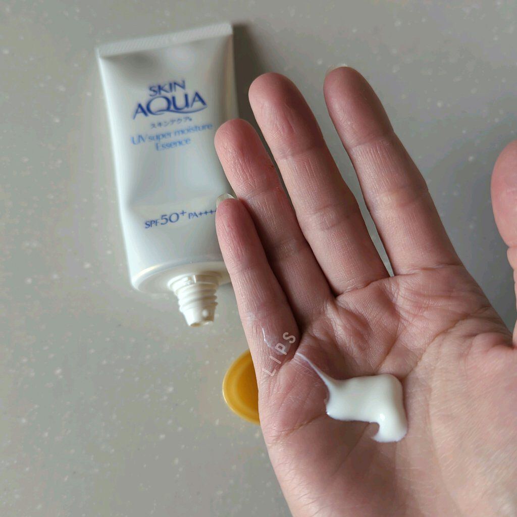 スーパーモイスチャーエッセンス/スキンアクア/日焼け止め・UVケアを使ったクチコミ（2枚目）