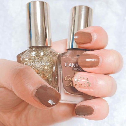 カラフルネイルズ/キャンメイク/マニキュアを使ったクチコミ(2枚目)