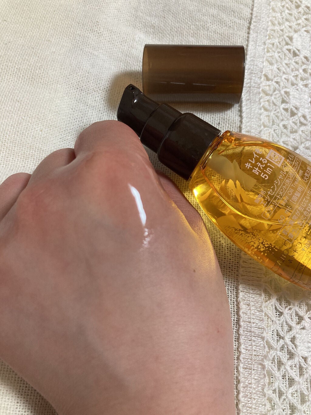 CCオイル/エッセンシャル/ヘアオイルを使ったクチコミ(2枚目)