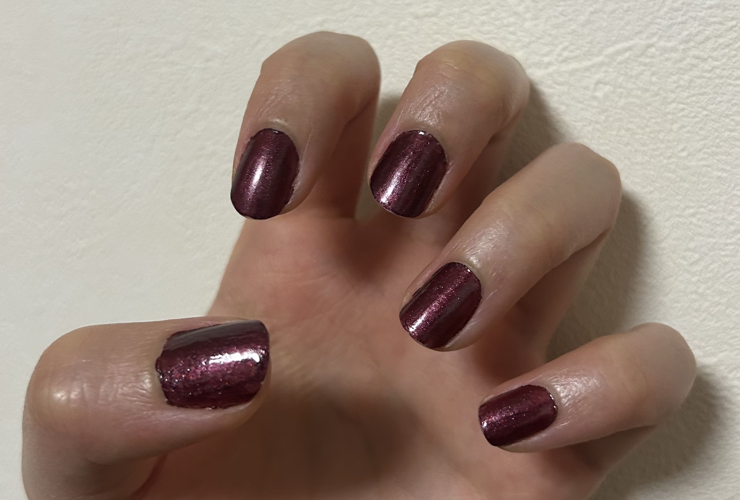 ネイルホリック Dark Fantasy Color RD417/ネイルホリック/マニキュアを使ったクチコミ（1枚目）