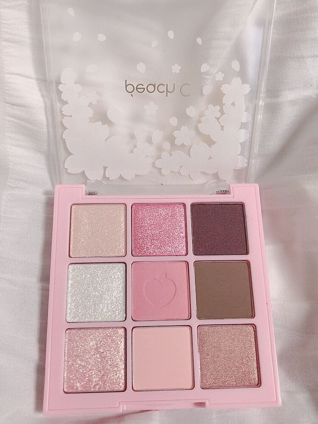 ソフト ムード アイシャドウ パレット/Peach C/アイシャドウパレットを使ったクチコミ（2枚目）