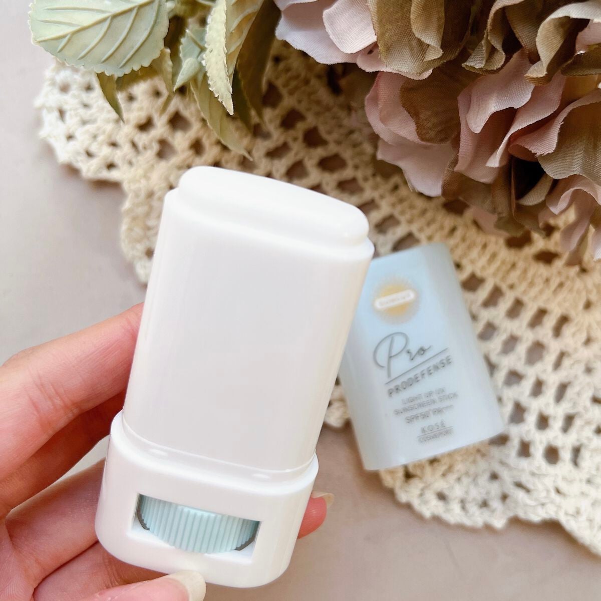 プロディフェンス ライトアップUV スティック/サンカット®/日焼け止めスティックを使ったクチコミ(2枚目)