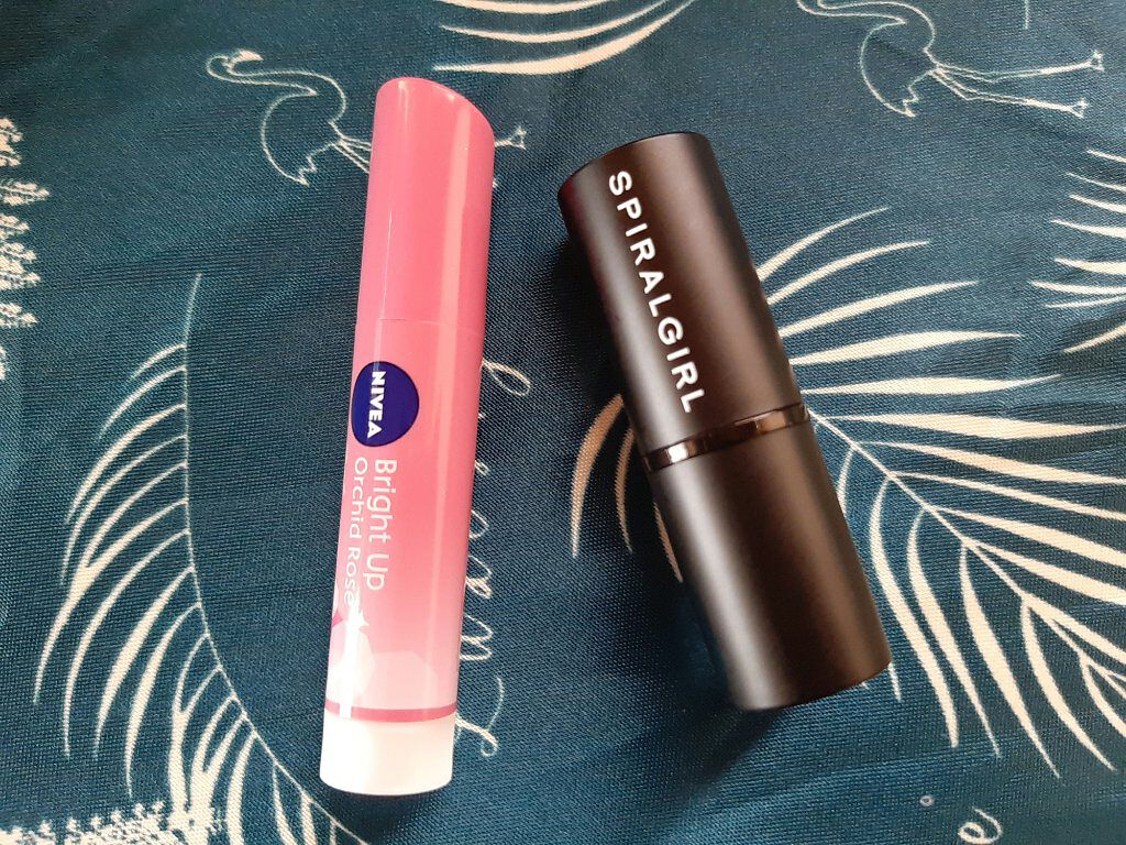 ナチュラルカラーリップ ブライトアップ/ニベア/リップケアを使ったクチコミ(1枚目)