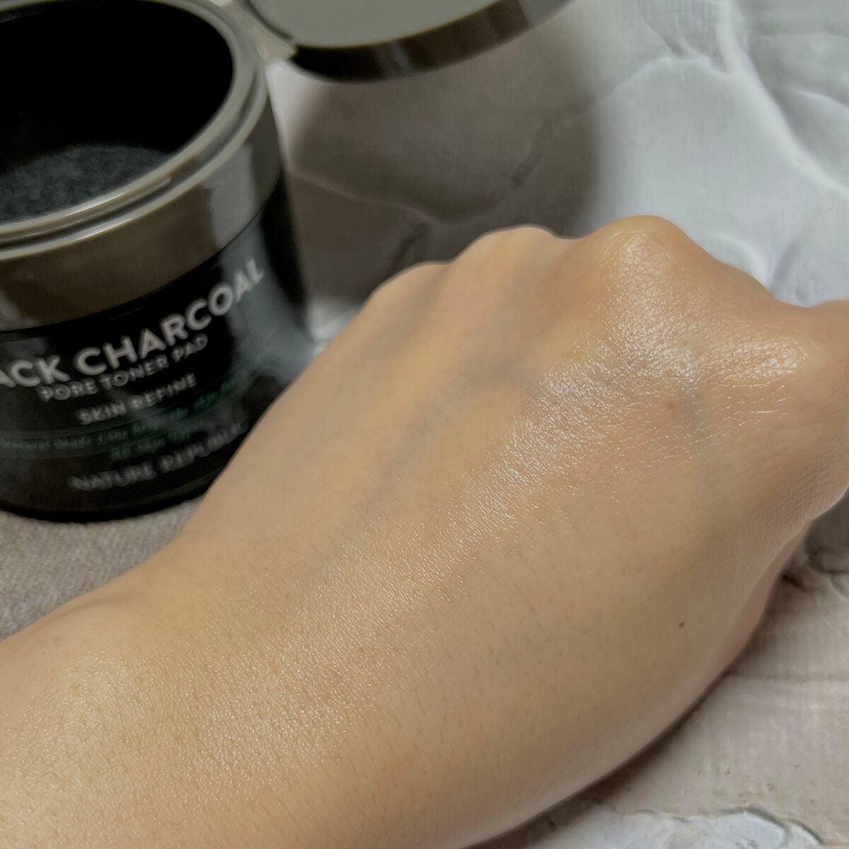 BLACK CHARCOAL PORE TONER PAD/ネイチャーリパブリック/シートマスク・パックを使ったクチコミ(7枚目)