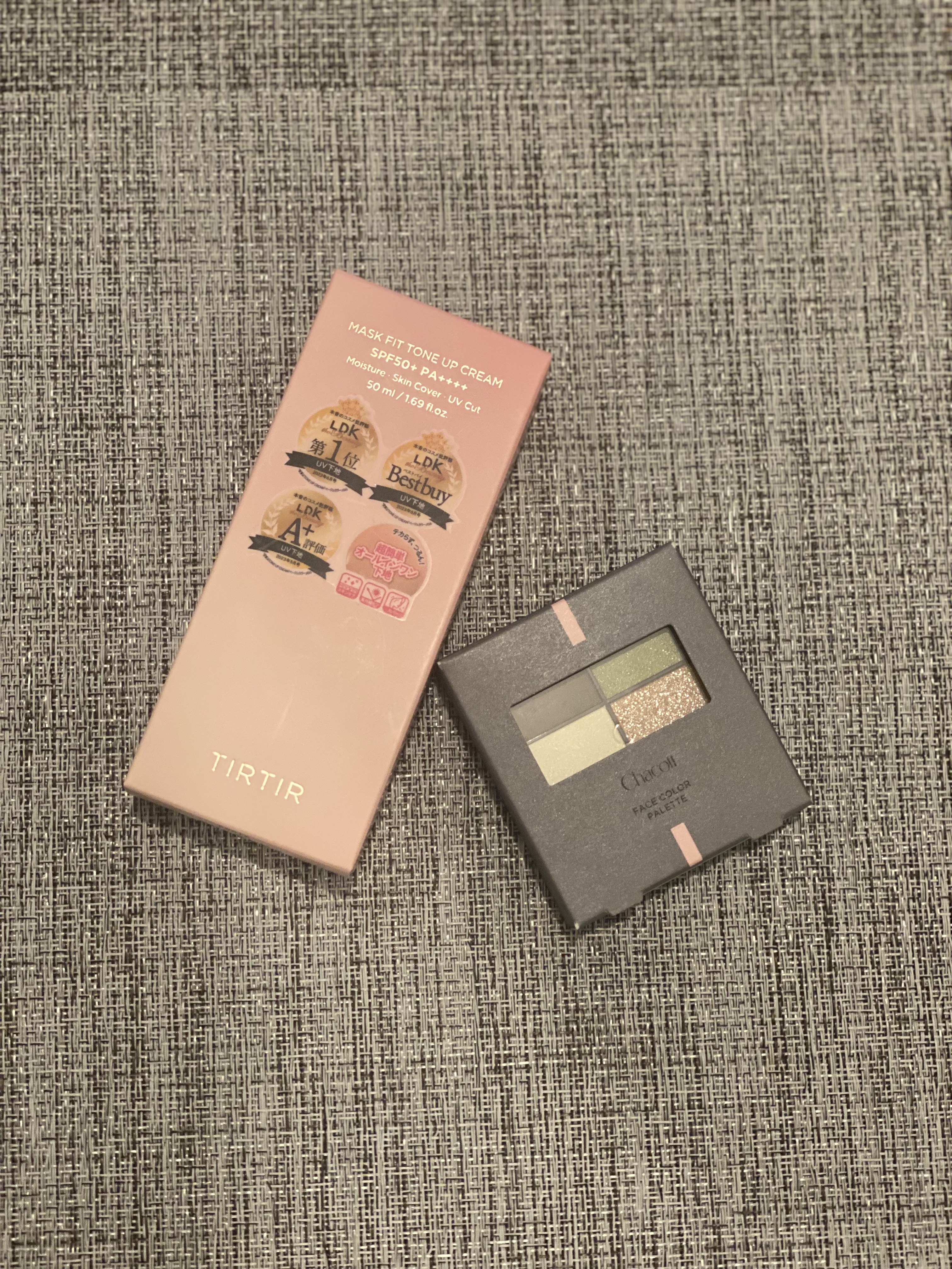 フェイスカラーパレット 507 グリーンブーケ/チャコット・コスメティクス/アイシャドウパレットを使ったクチコミ（1枚目）