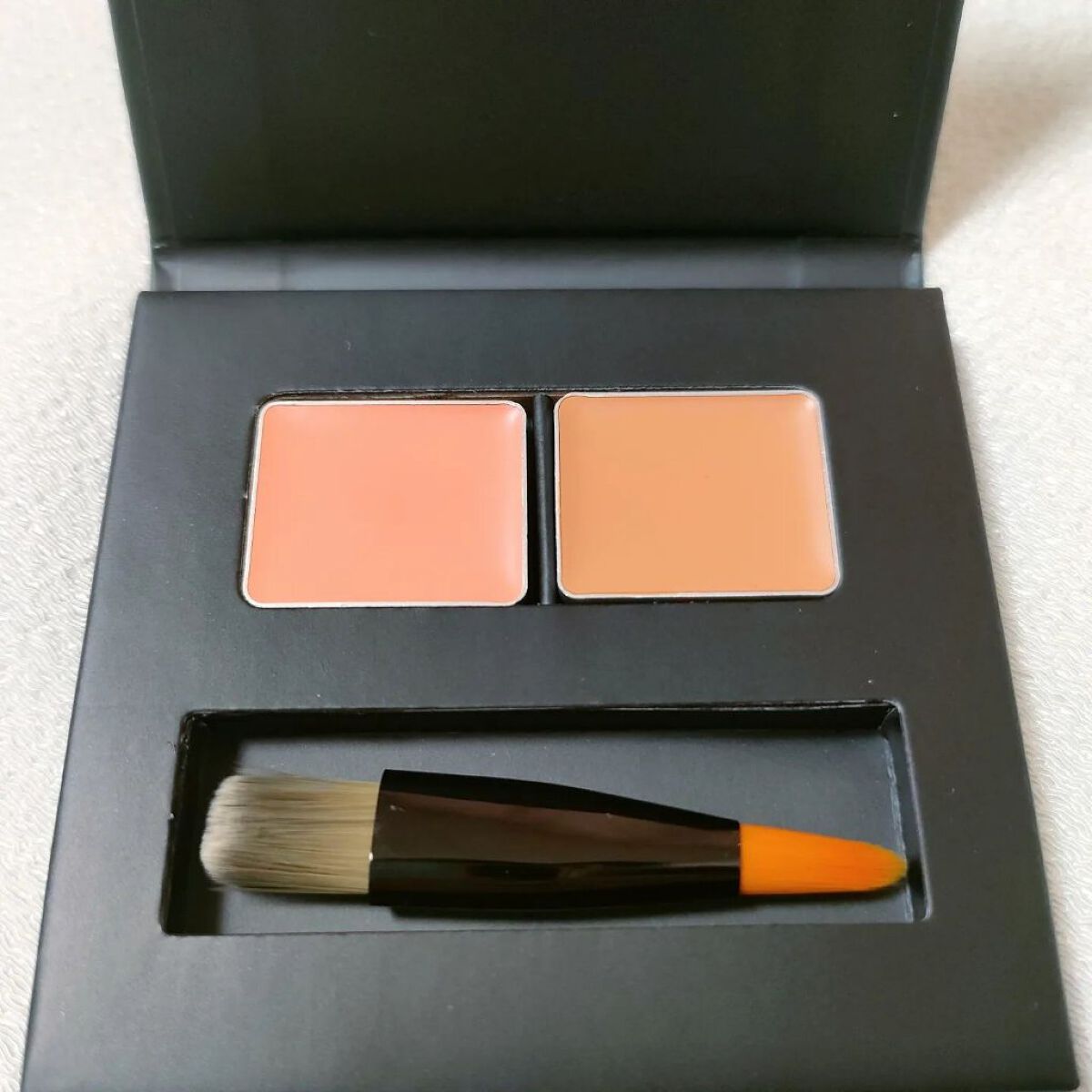 ロングウェア フィッティング コンシーラー/ブリリアージュ/パレットコンシーラーを使ったクチコミ（2枚目）